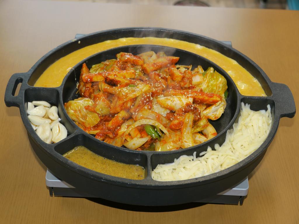 Dining Pension Ezura Сирахама Экстерьер фото